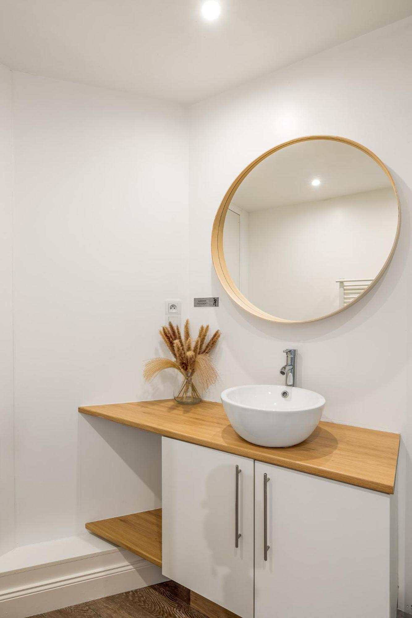 Maya Appartements & Suites Cosne-sur-Loire Kültér fotó